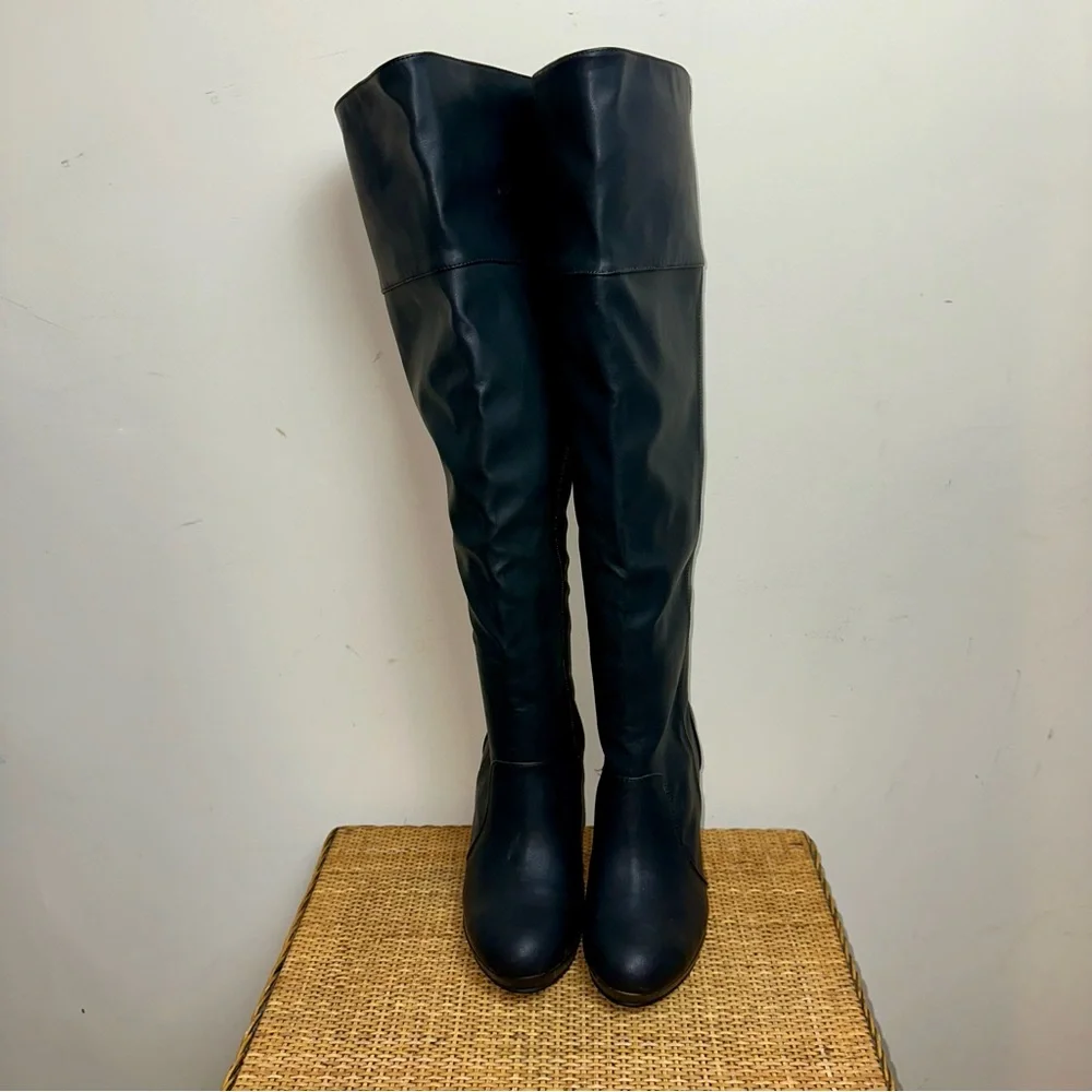 Torrid Women’s 9.5W Over the Knee Wedge Boots Wide Width Wide Calf Black